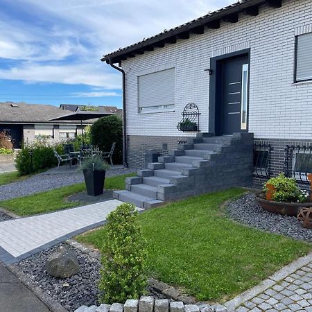Ferienwohnung Steinstrass Naehe Nuerburgring Kelberg Exterior photo